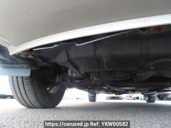 Used 2004 AT toyota raum NCZ25 Image[39]