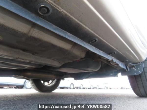 Used 2004 AT toyota raum NCZ25 Image[42]