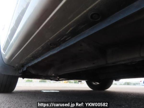 Used 2004 AT toyota raum NCZ25 Image[43]