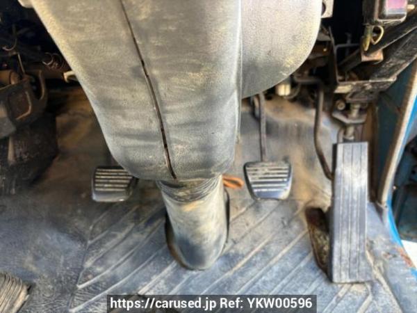 Used 1988 MT mitsubishi canter FE305BD Image[10]