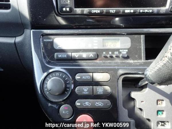 Used 2003 AT toyota wish ZNE10G Image[22]
