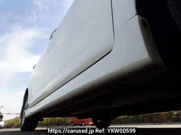 Used 2003 AT toyota wish ZNE10G Image[34]