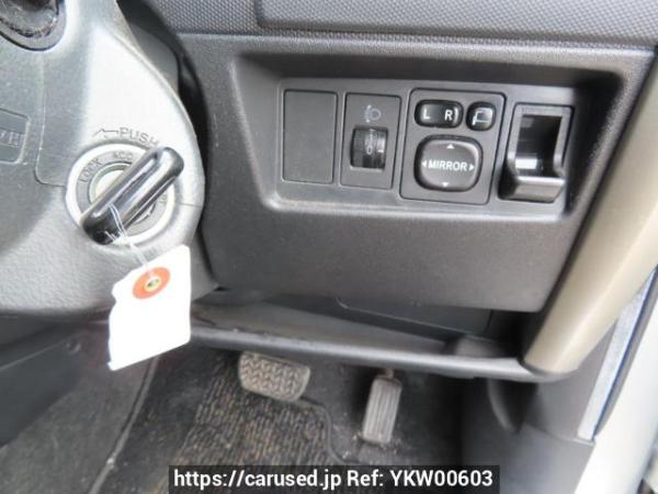 Used 2005 AT toyota ist NCP60 Image[25]