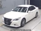 Toyota Crown Hybrid AWS210