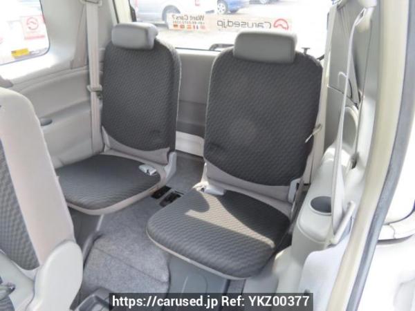 Used 2006 AT toyota sienta NCP81G Image[16]