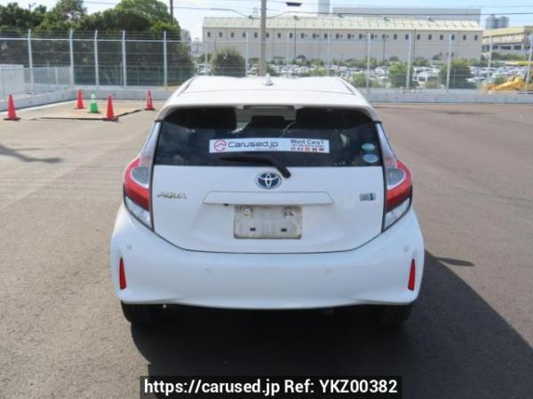 Used 2018 AT toyota aqua NHP10 Image[5]