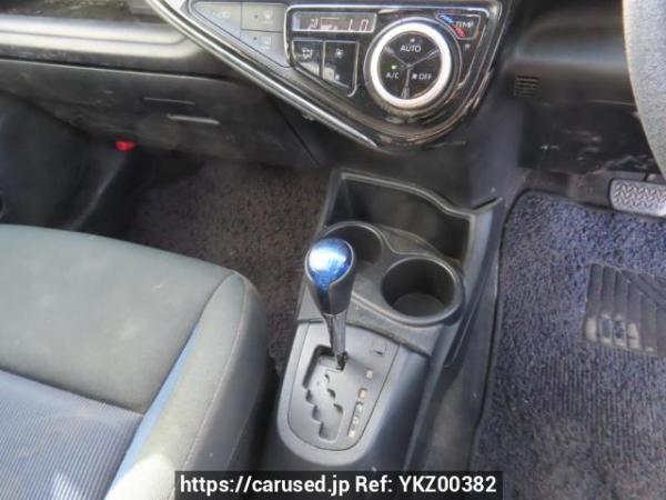 Used 2018 AT toyota aqua NHP10 Image[20]