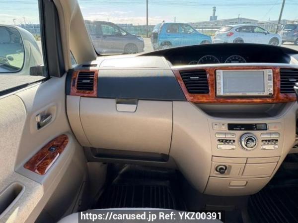 Used 2005 AT toyota noah AZR65G Image[19]