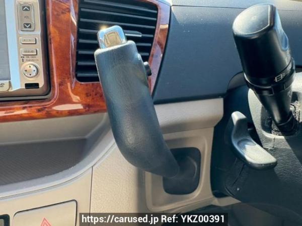 Used 2005 AT toyota noah AZR65G Image[25]