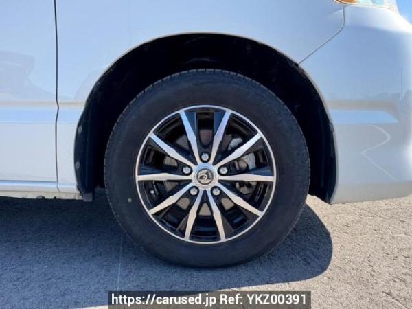 Used 2005 AT toyota noah AZR65G Image[33]