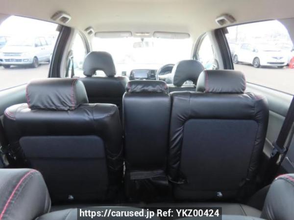 Used 2004 AT toyota wish ZNE10G Image[9]