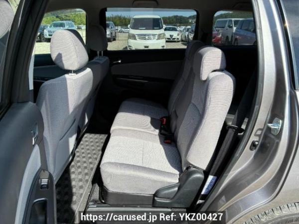 Used 2005 AT toyota noah AZR60G Image[12]