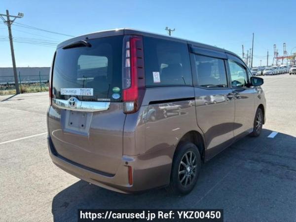 Used 2014 AT toyota noah ZRR85G Image[6]