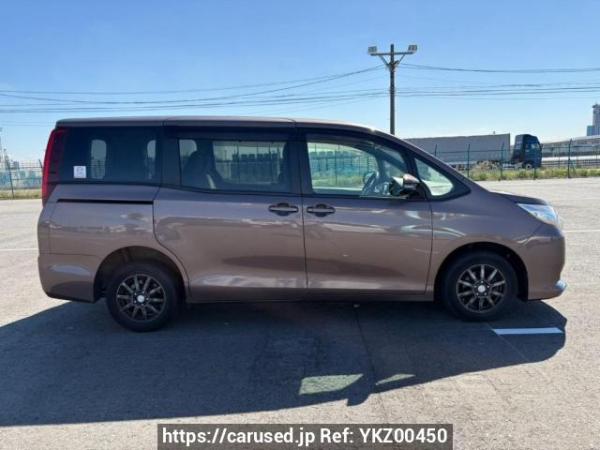 Used 2014 AT toyota noah ZRR85G Image[7]