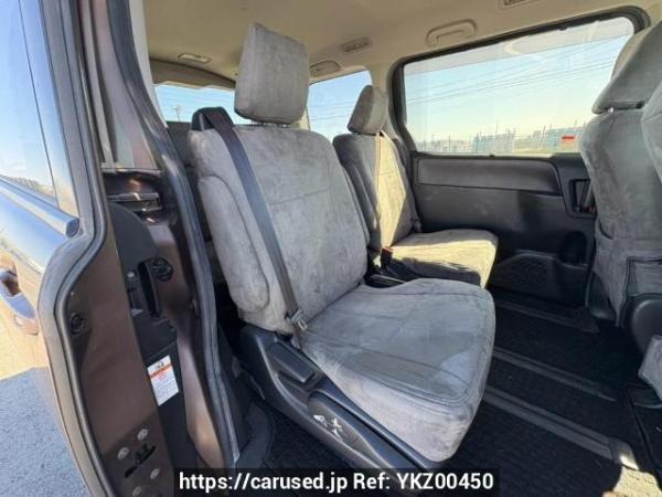 Used 2014 AT toyota noah ZRR85G Image[14]