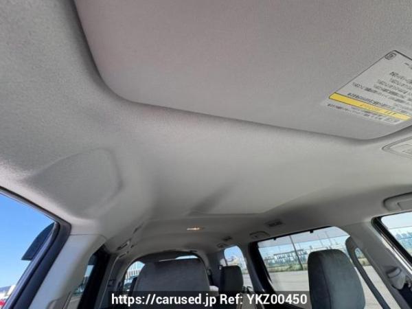 Used 2014 AT toyota noah ZRR85G Image[17]