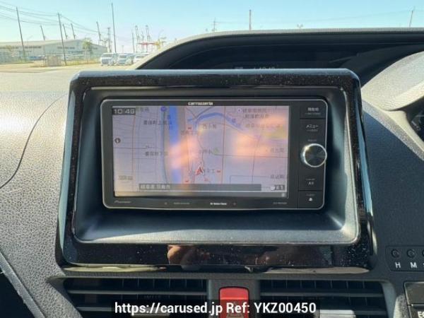 Used 2014 AT toyota noah ZRR85G Image[22]