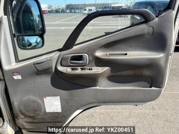 Used 2014 MT toyota toyoace-route-van XZC605V Image[27]