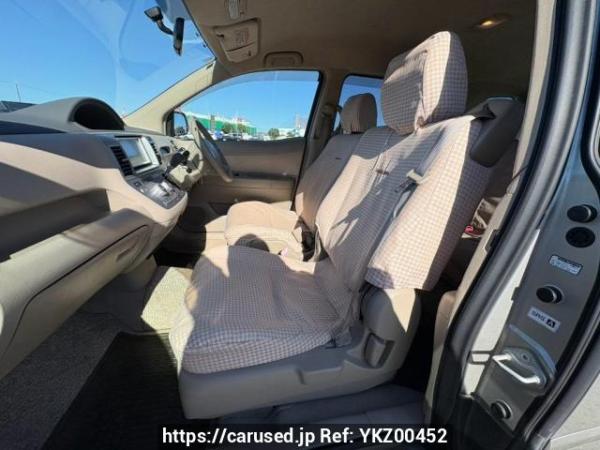 Used 2005 AT toyota raum NCZ20 Image[13]