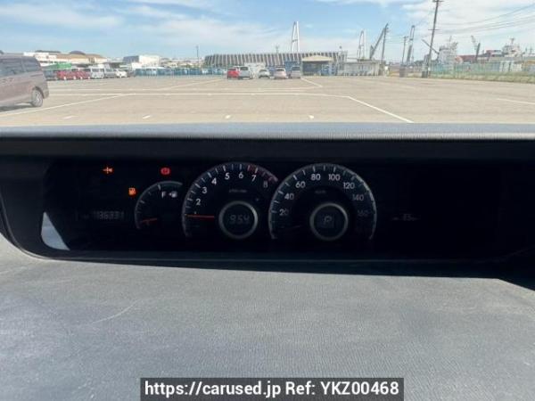 Used 2011 AT toyota noah ZRR70G Image[26]