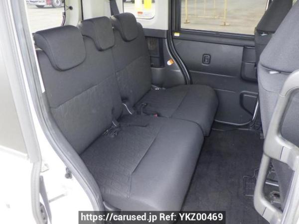 Used 2017 AT toyota tank M900A Image[14]