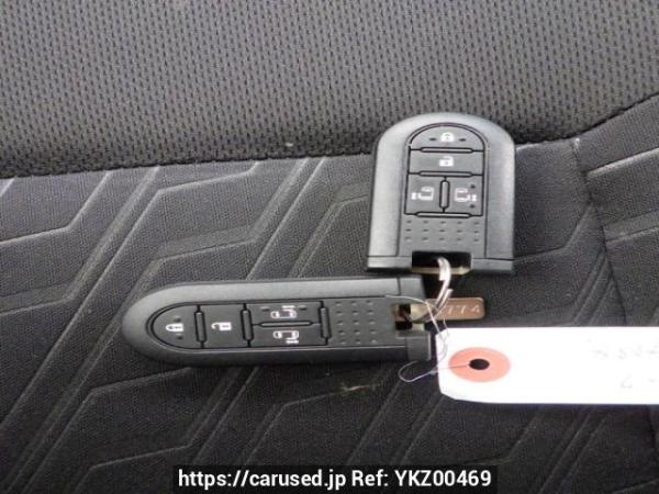 Used 2017 AT toyota tank M900A Image[26]