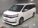 Toyota Voxy ZWR80G
