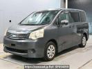 Toyota Noah ZRR70G