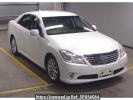 Toyota Crown GRS202