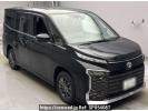 Toyota Voxy ZWR95W