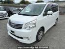 Toyota Noah ZRR70G