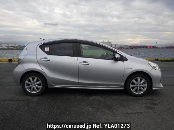 Used 2014 AT toyota aqua NHP10 Image[7]