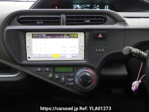 Used 2014 AT toyota aqua NHP10 Image[20]