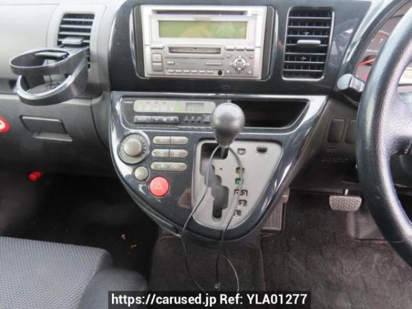 Used 2003 AT toyota wish ZNE10G Image[19]