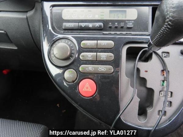Used 2003 AT toyota wish ZNE10G Image[22]