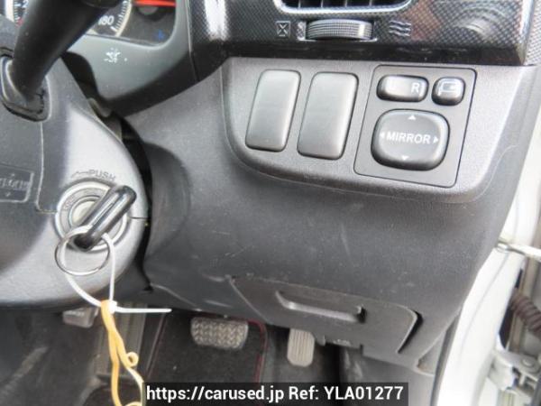 Used 2003 AT toyota wish ZNE10G Image[27]