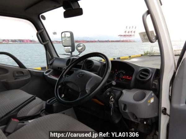 Used 2018 AT toyota dyna-route-van XZC605V Image[15]