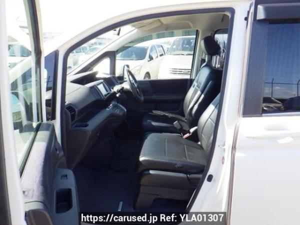 Used 2011 AT honda step-wgn RK1 Image[12]