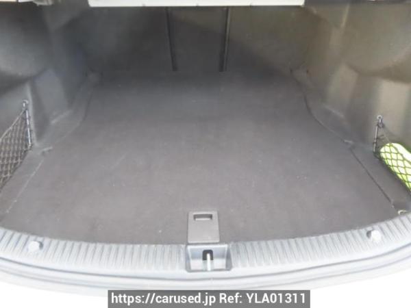 Used 2015 AT mercedes-benz c-class 205042 Image[9]