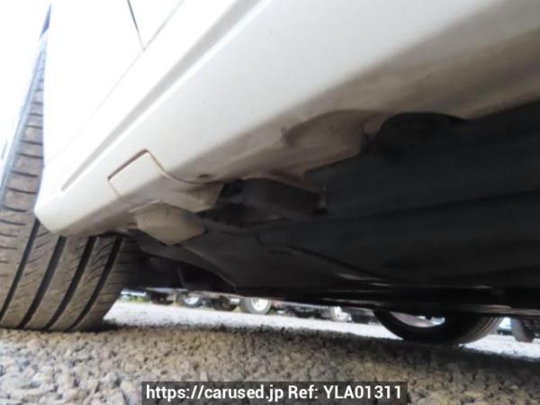 Used 2015 AT mercedes-benz c-class 205042 Image[41]