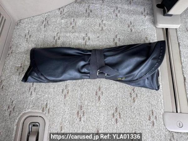 Used 2002 AT toyota alphard ANH10W Image[46]