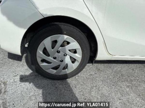 Used 2017 AT toyota aqua NHP10 Image[30]