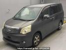 Toyota Noah ZRR70G