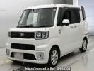 Toyota Pixis Mega LA700A