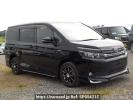 Toyota Voxy ZWR80G