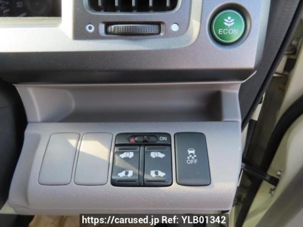 Used 2010 AT honda step-wgn RK1 Image[27]