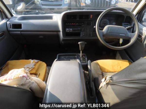 Used 1996 AT toyota hiace-wagon RZH111G Image[18]