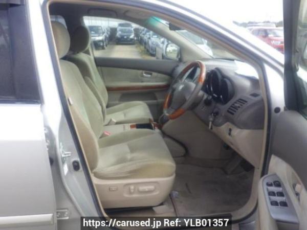 Used 2004 AT toyota harrier ACU30W Image[11]
