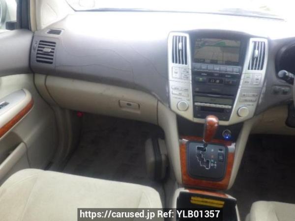 Used 2004 AT toyota harrier ACU30W Image[16]
