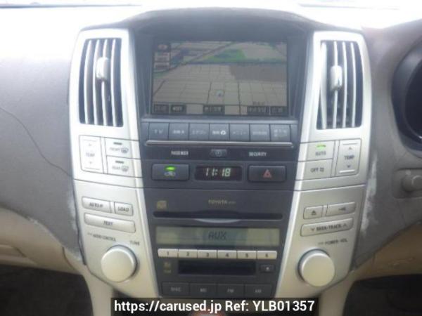 Used 2004 AT toyota harrier ACU30W Image[18]